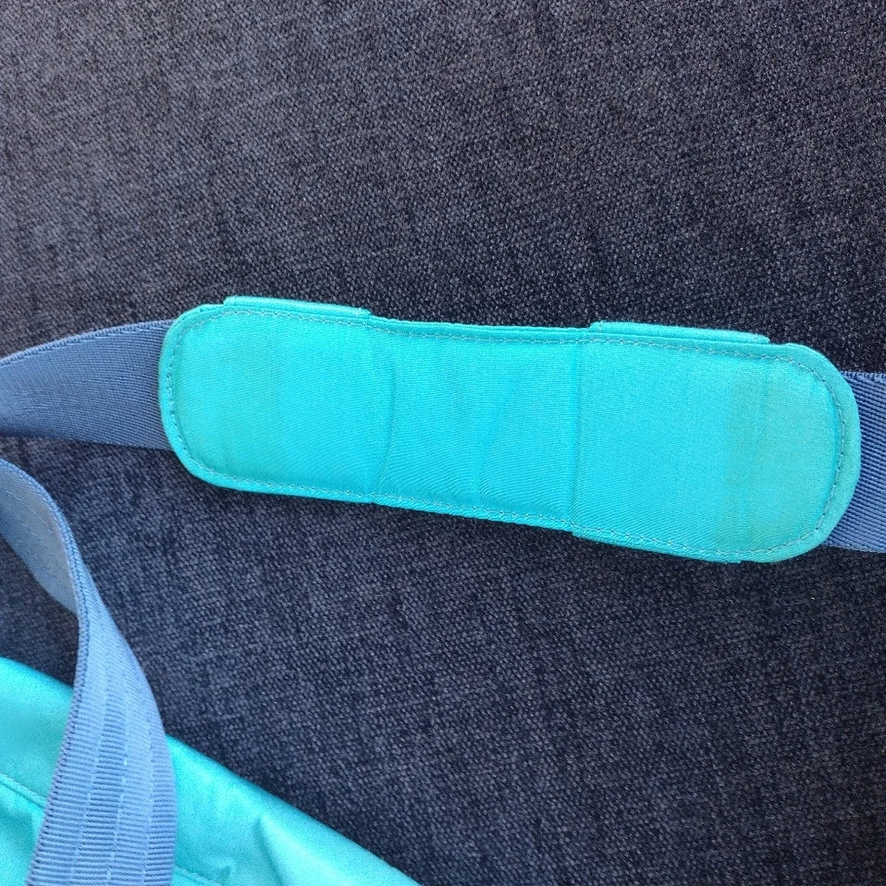 Discontinued Ivivva Lululemon Duffel/ Gym Bag Blue - Picture 8 of 11